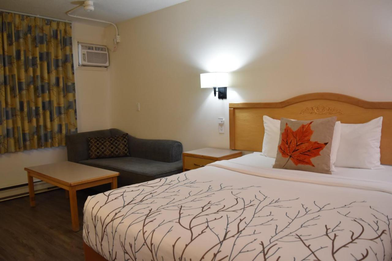 Canadas Best Value Inn & Suites-Castlegar Exteriér fotografie